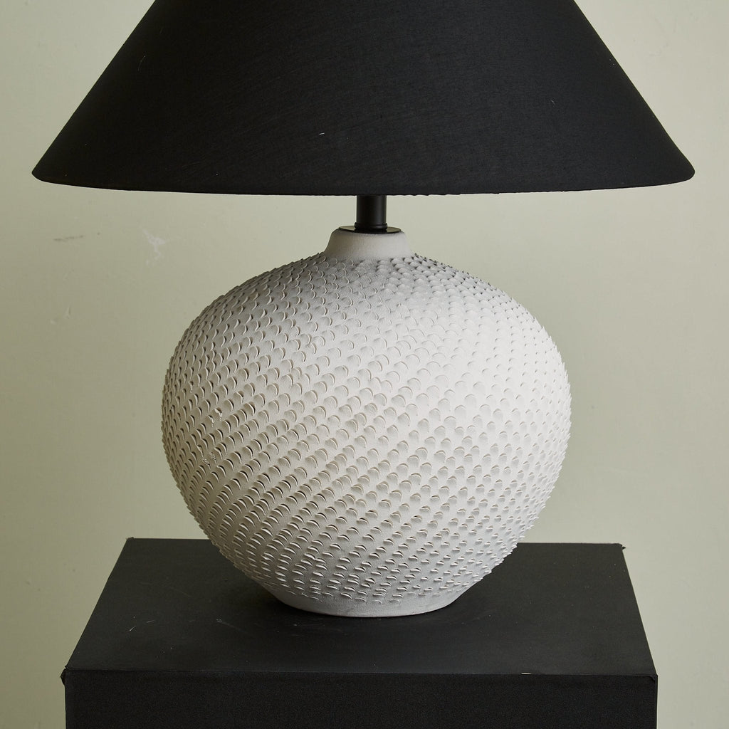 velvra-table-lamp-anzaz--11