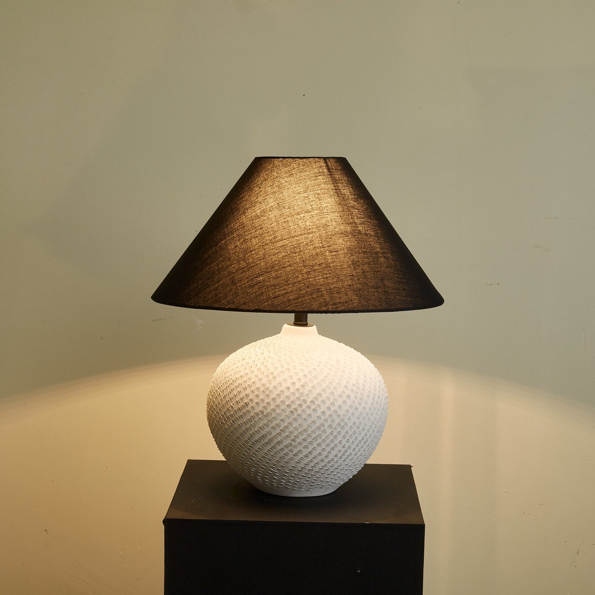 velvra-table-lamp-anzaz--6