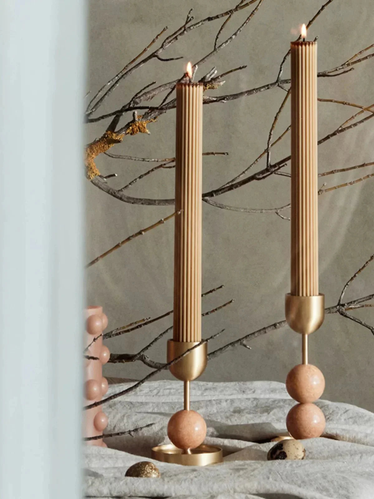 verdant-sphere-candle-holder-anzaz-White & Gold-6