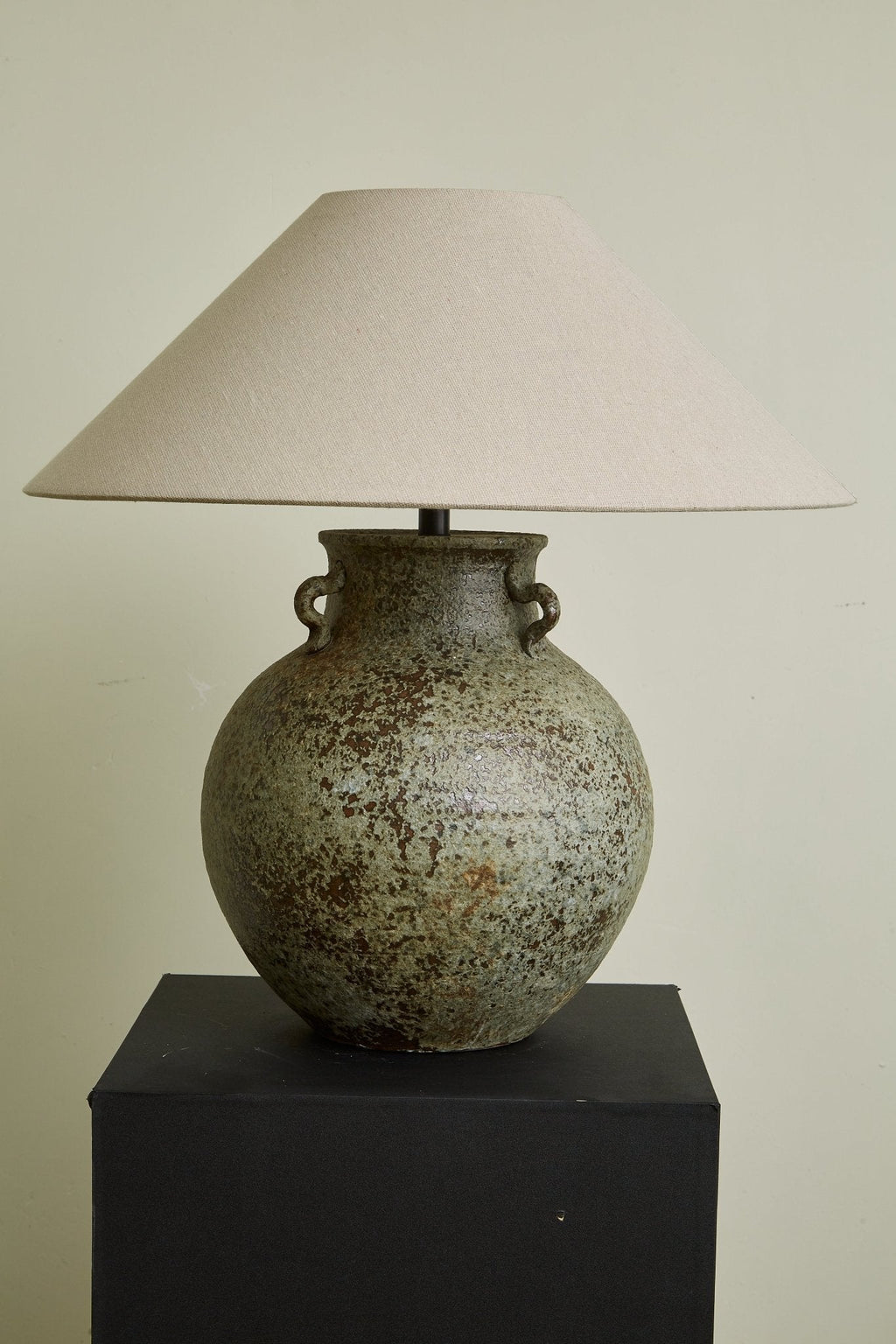 verdigris-handle-table-lamp-anzaz--12