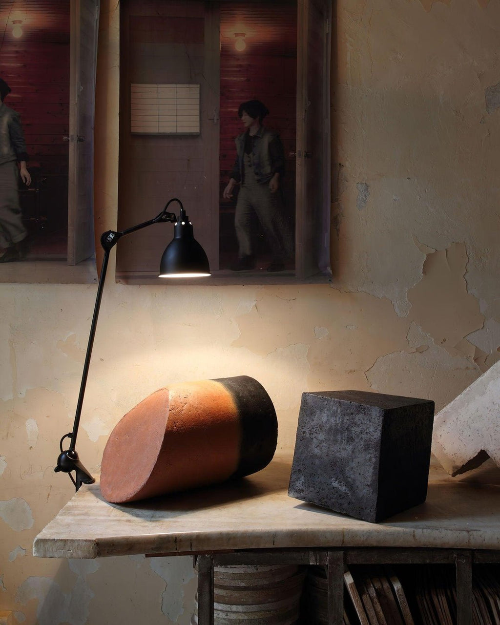 versa-glide-clamp-table-lamp-anzaz-Grey-5