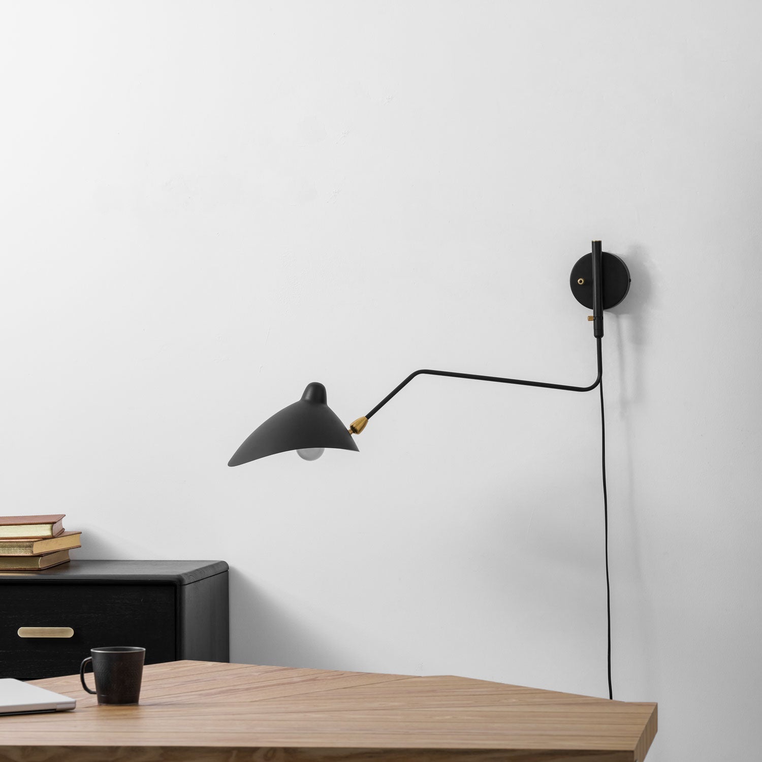 serge-mouille-plug-in-wall-lamp-anzaz-Black-22