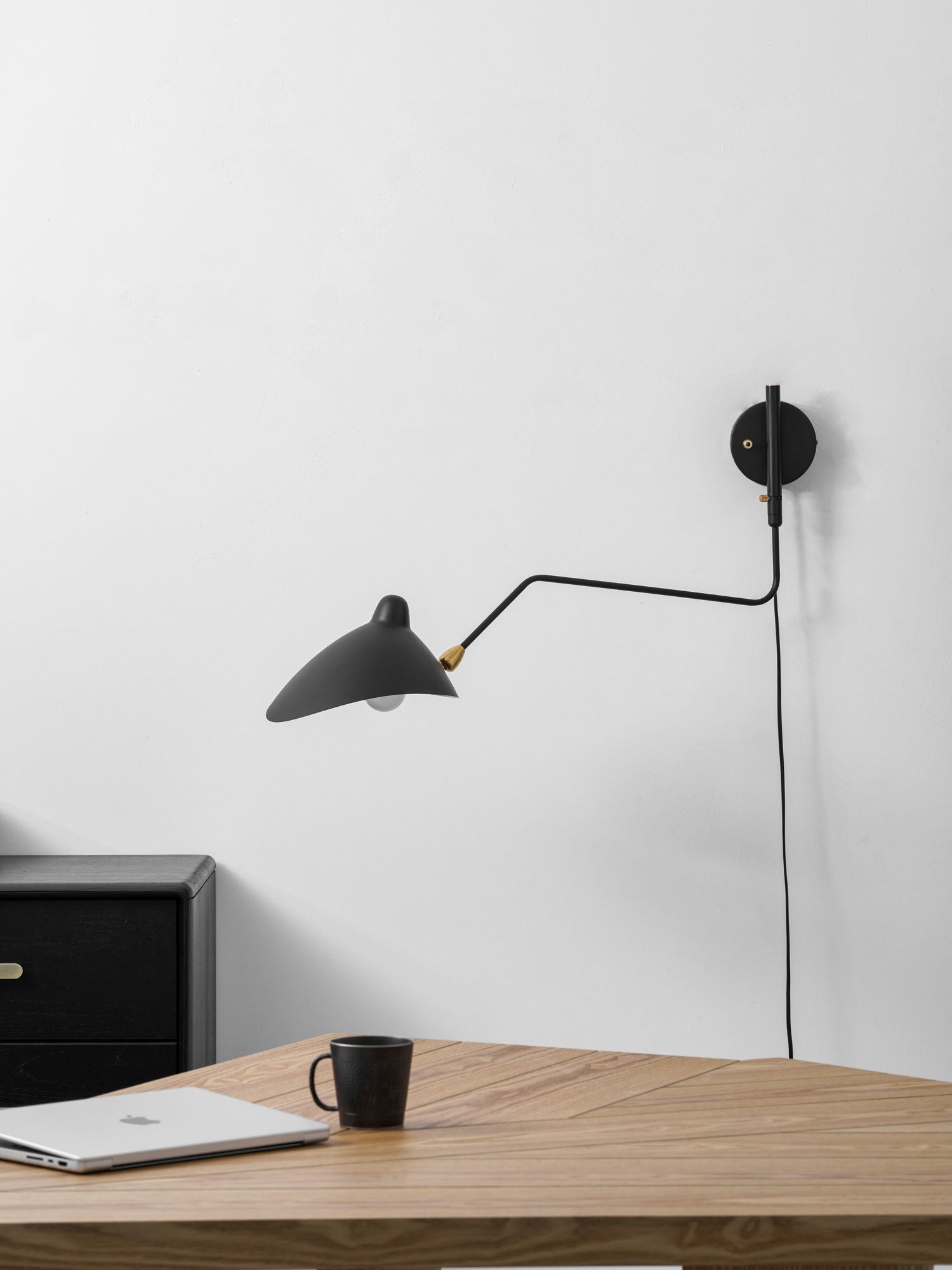 serge-mouille-plug-in-wall-lamp-anzaz-Black-24