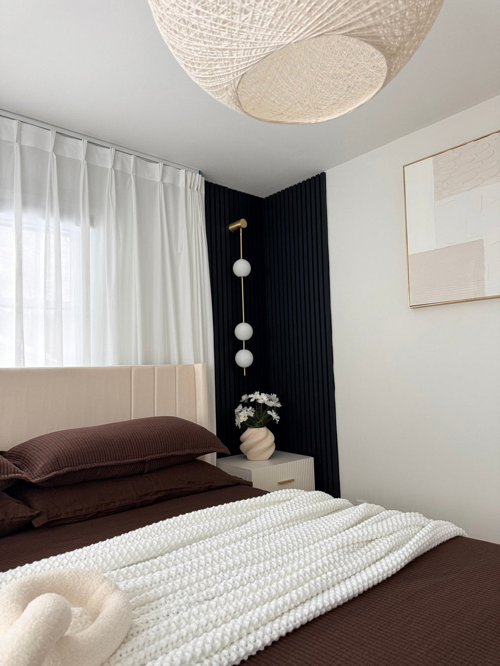 vertical-balls-wall-lamp-anzaz-Nickel & Plastic ball-3