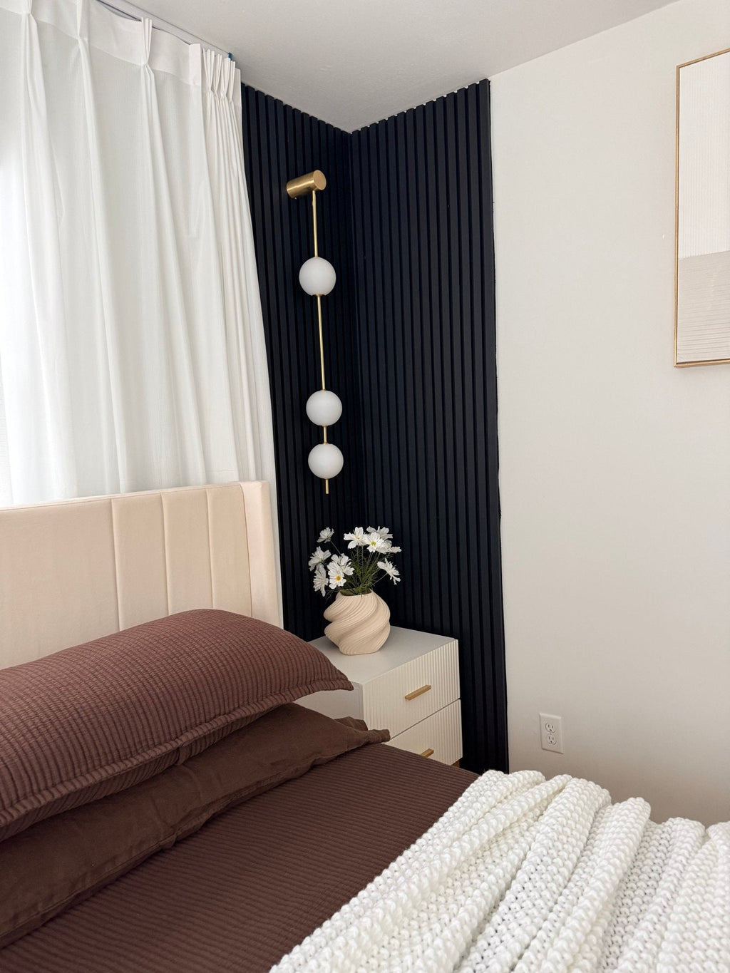 vertical-balls-wall-lamp-anzaz-Nickel & Glass Ball-6