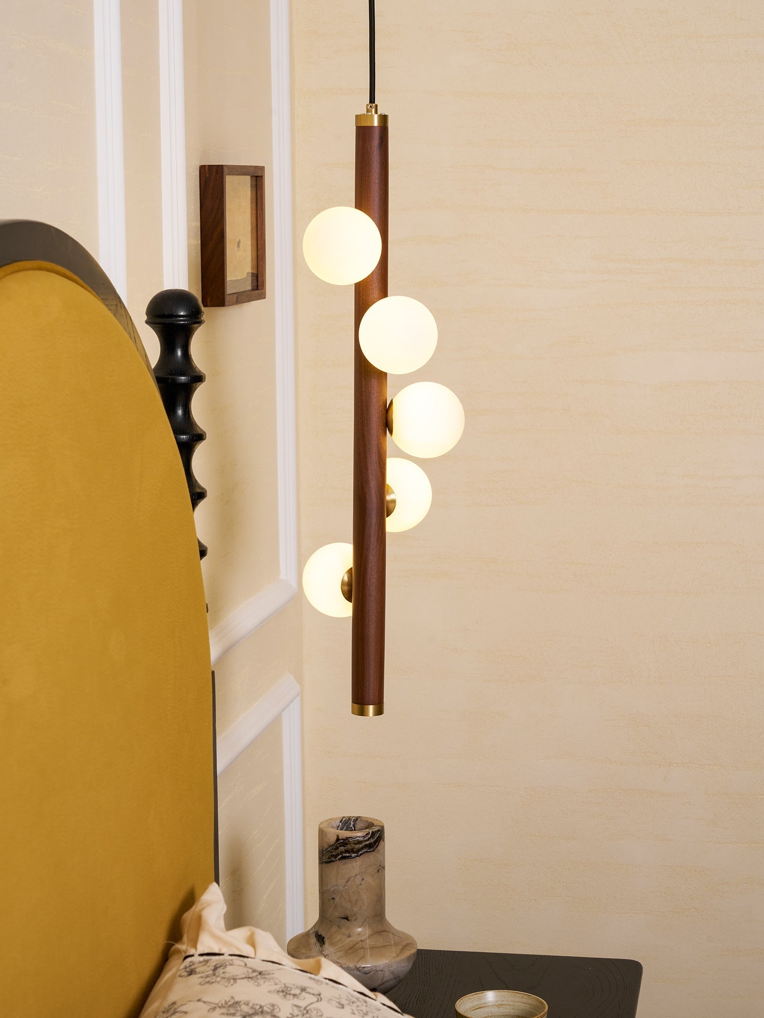 vertical-orb-timber-pendant-lamp-anzaz--21