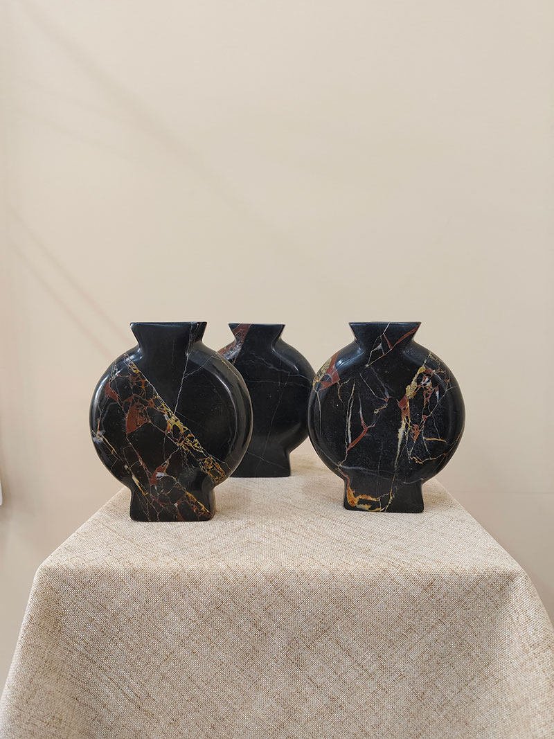vetra-noir-marble-vase-anzaz-Black Marble with Gold Veining-3