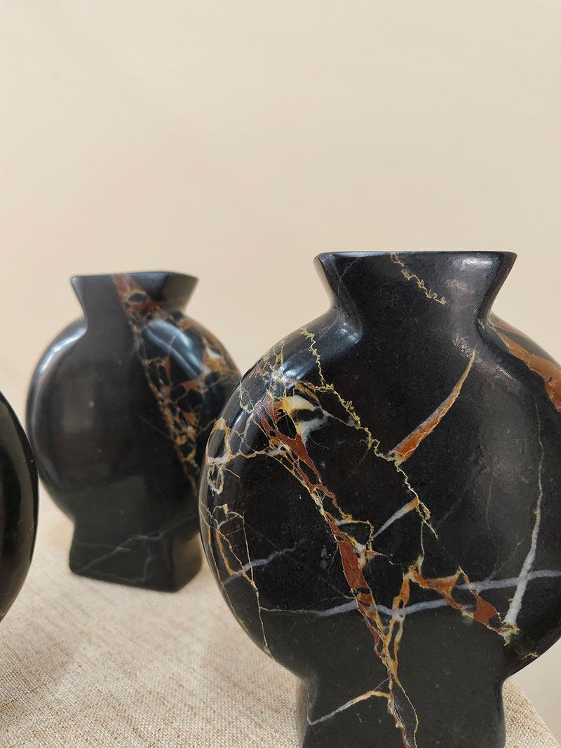 vetra-noir-marble-vase-anzaz--12
