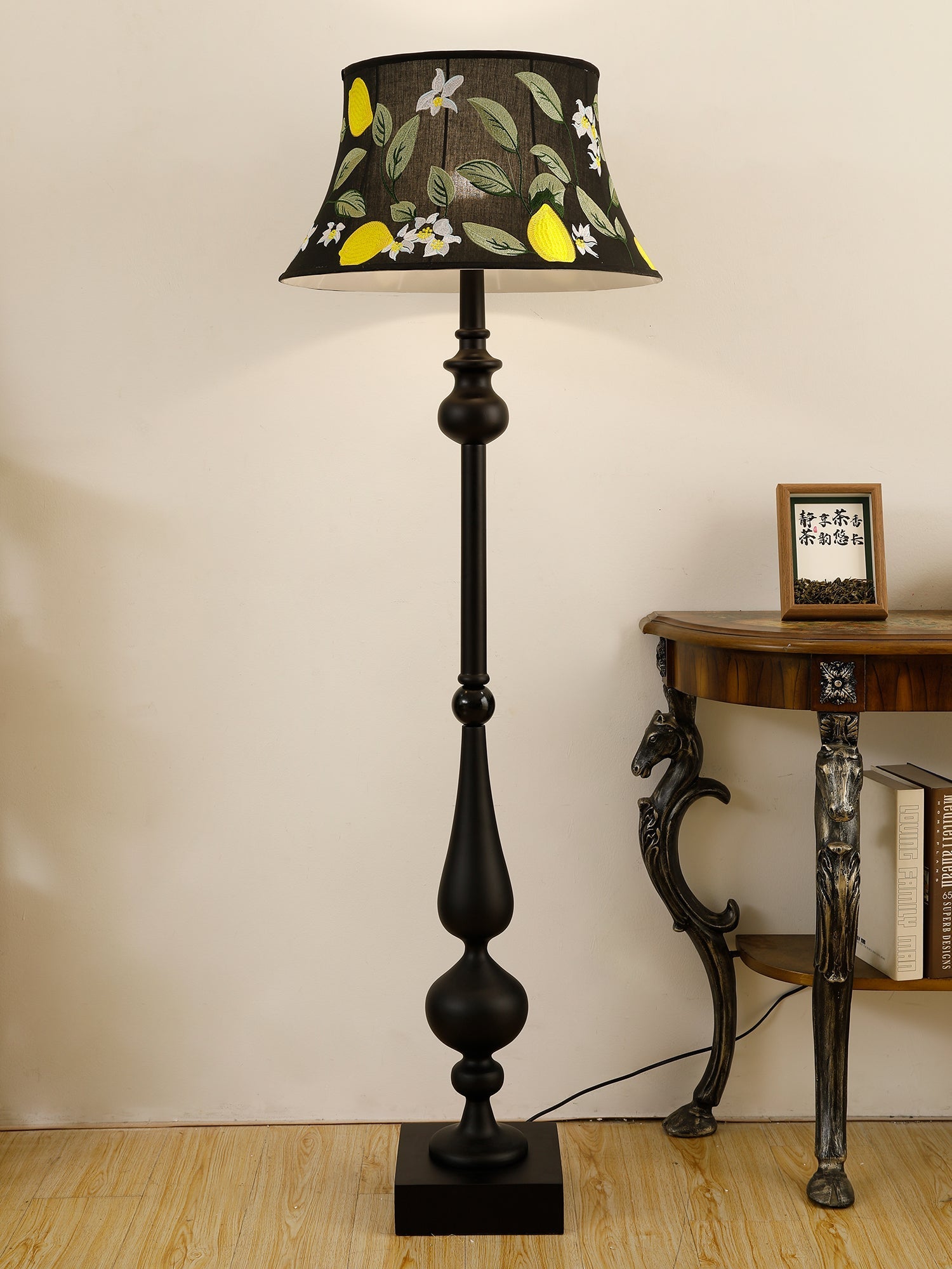 victoria-floor-lamp-anzaz--18