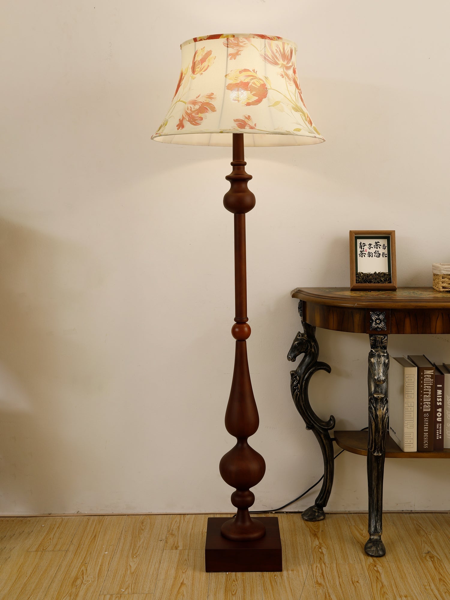 victoria-floor-lamp-anzaz--11