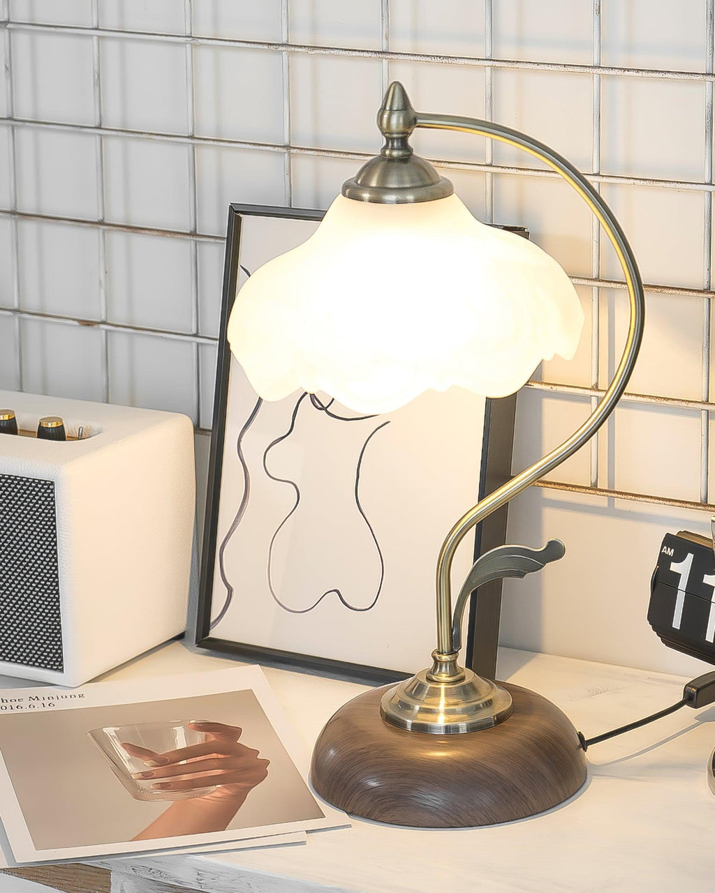vintage-laiton-table-lamp-anzaz--10