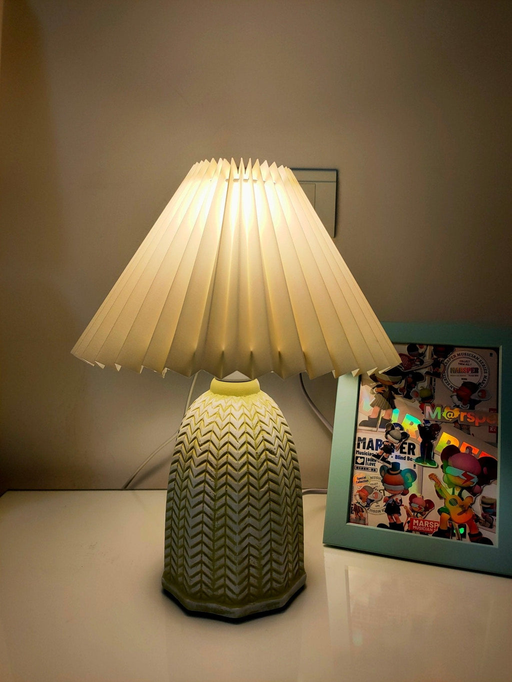 vintage-pleated-table-lamp-anzaz--34