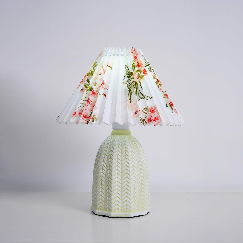 vintage-pleated-table-lamp-anzaz--44