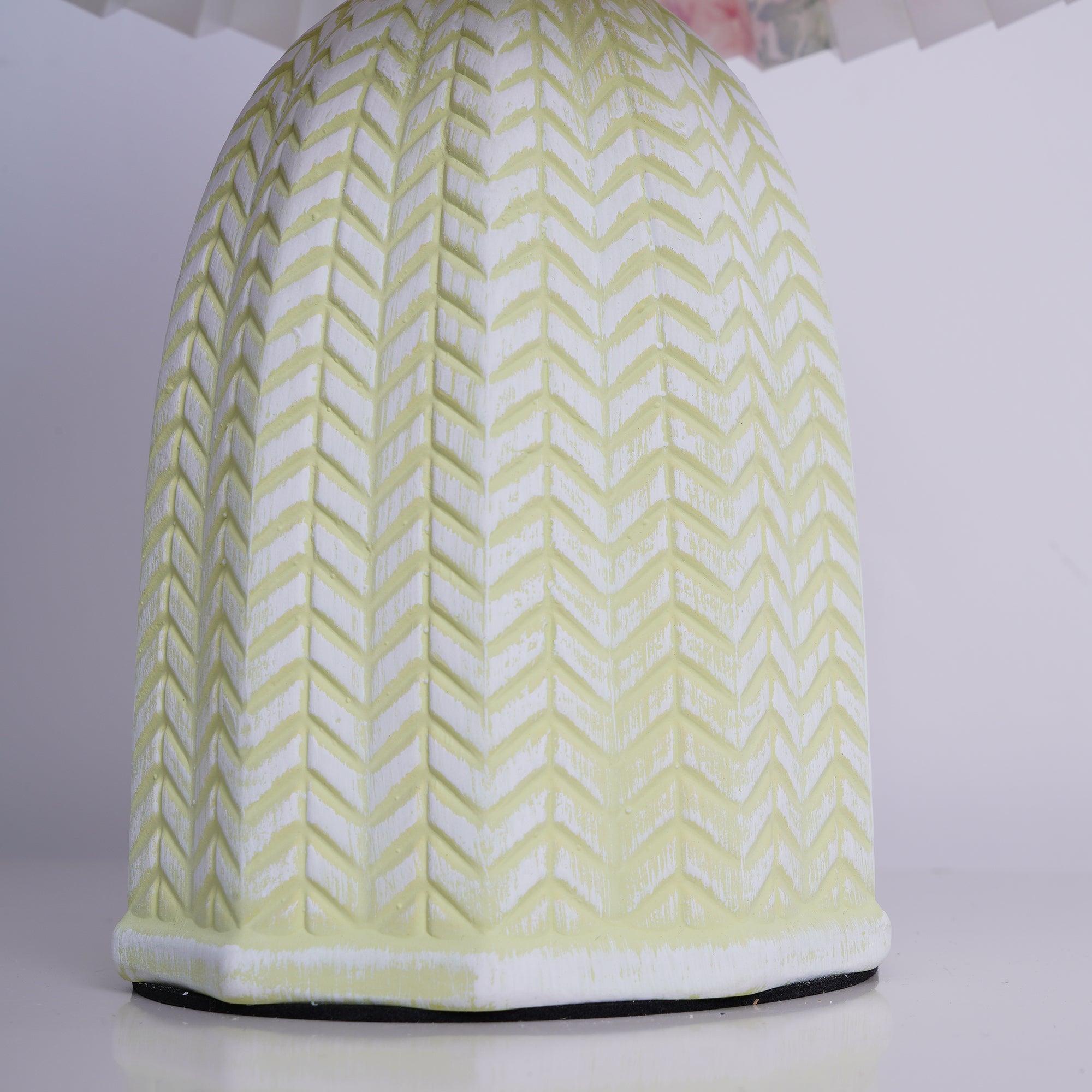 vintage-pleated-table-lamp-anzaz--48