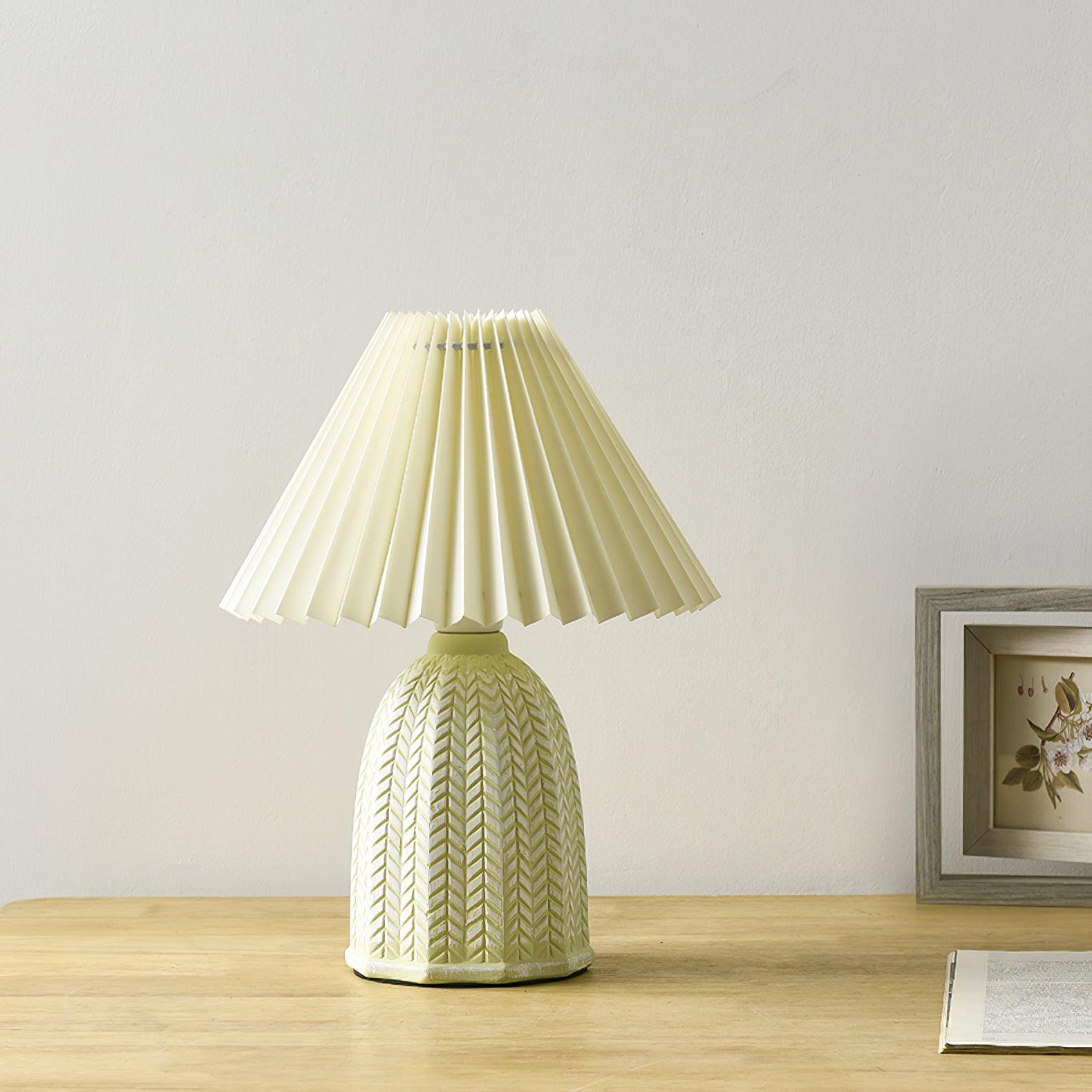 vintage-pleated-table-lamp-anzaz--20