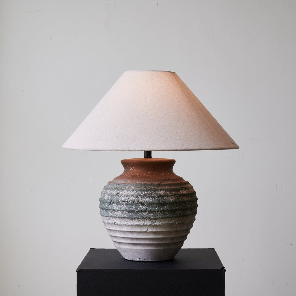 volca-gradient-clay-table-lamp-anzaz--5