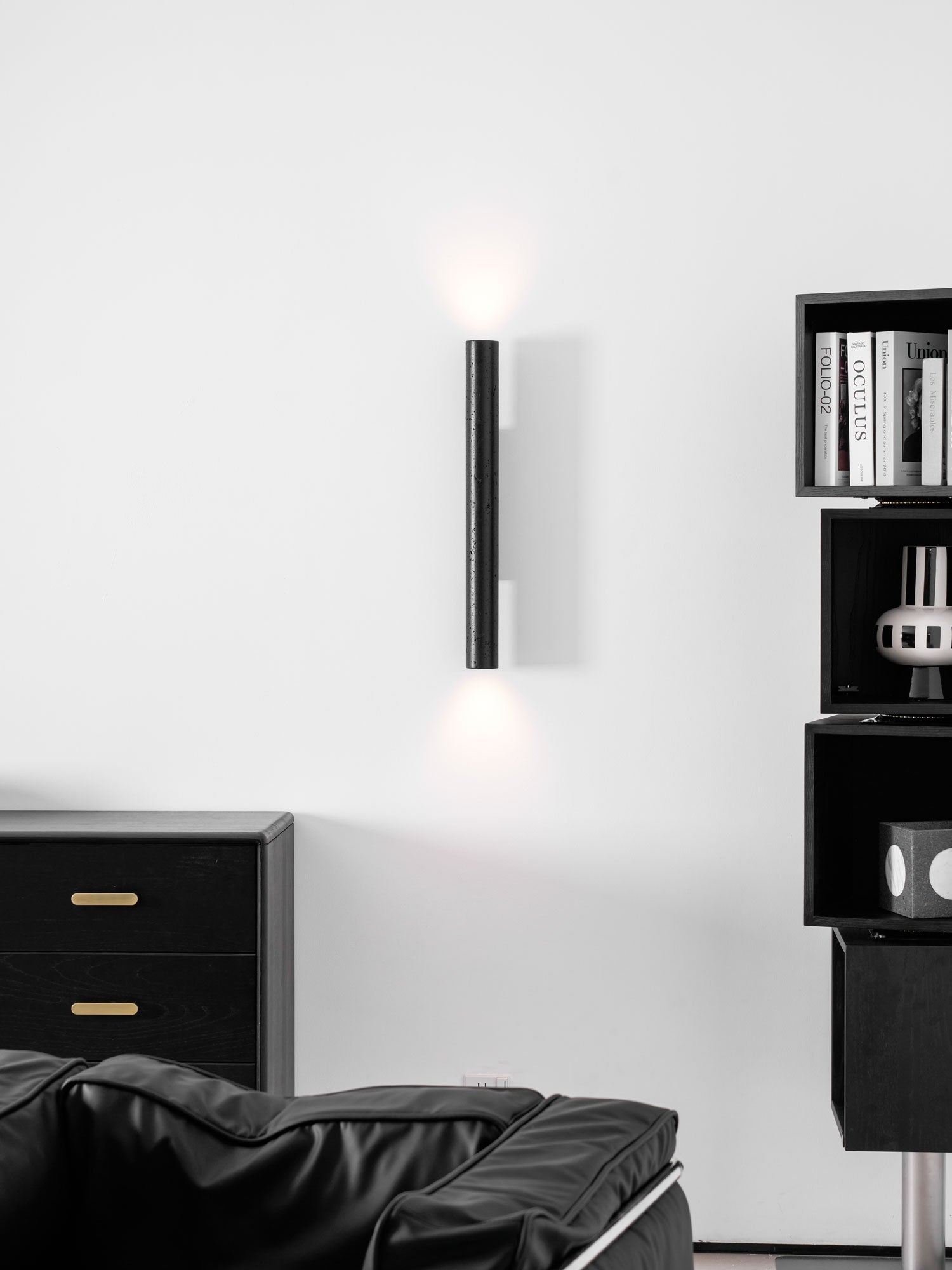 volcanic-noir-wall-sconce-anzaz--30