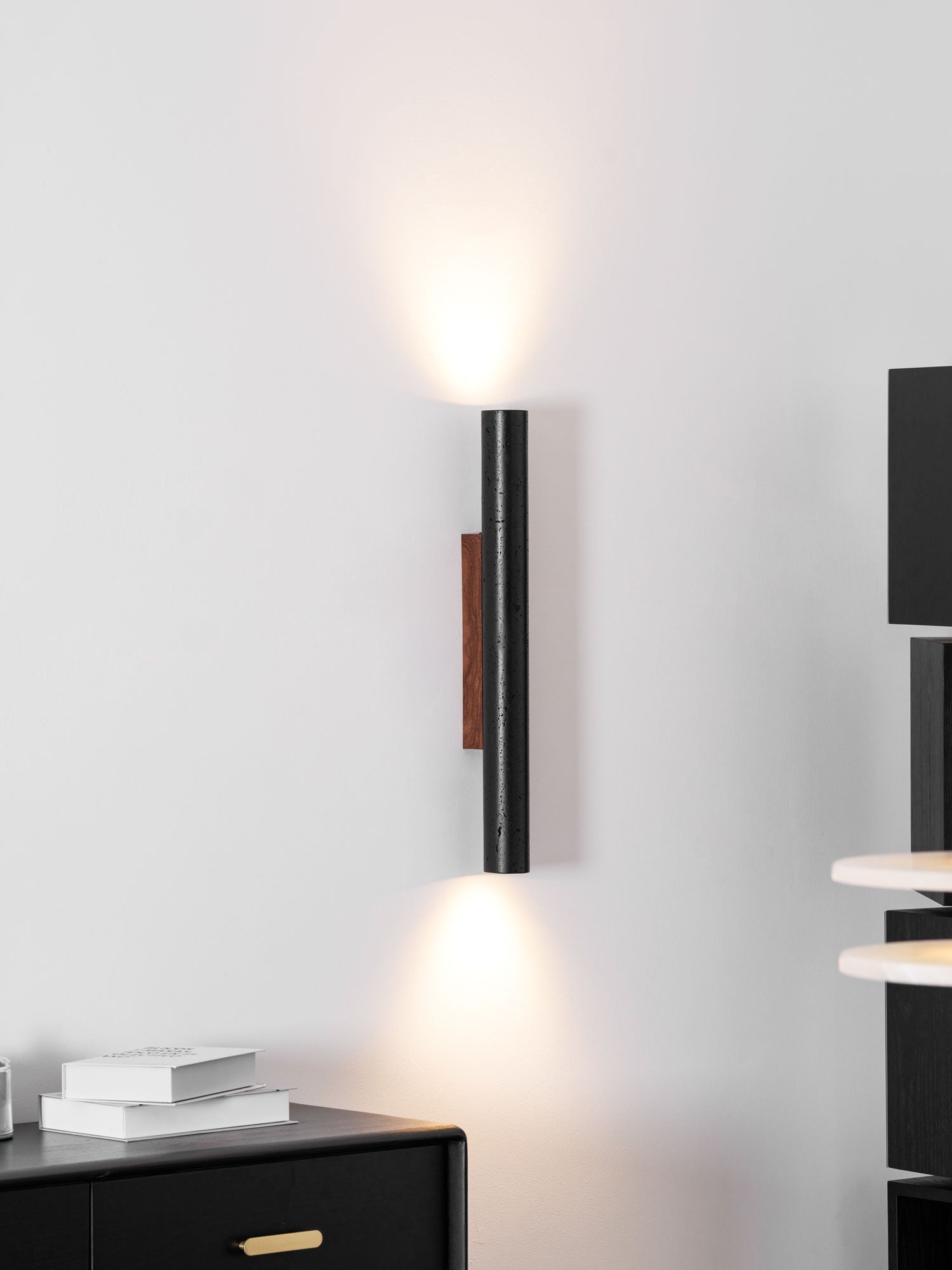 volcanic-noir-wall-sconce-anzaz--18