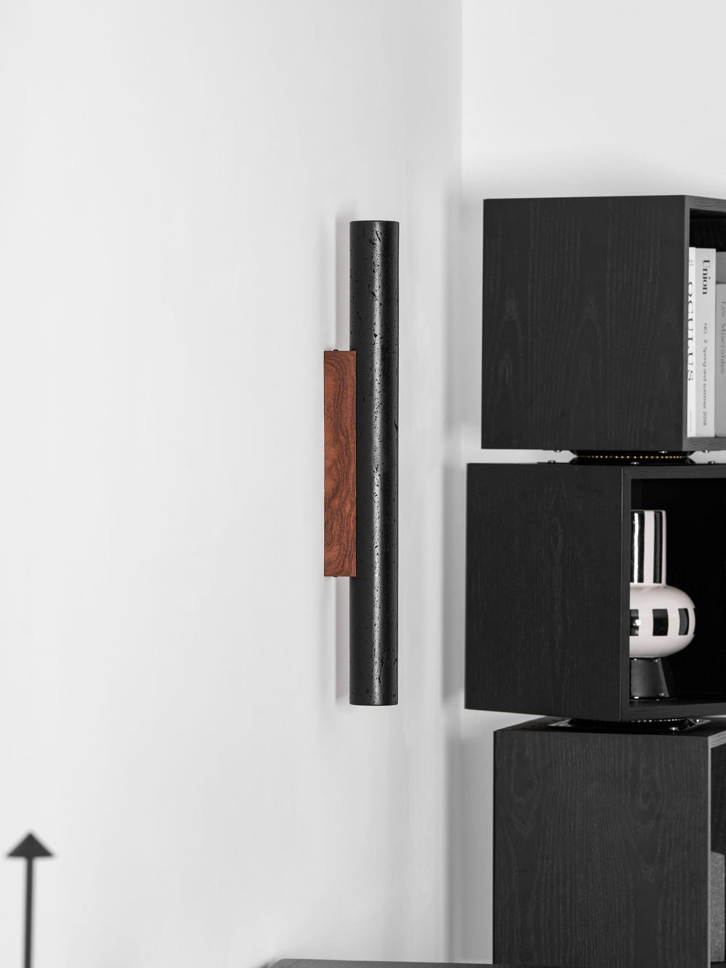 volcanic-noir-wall-sconce-anzaz--23