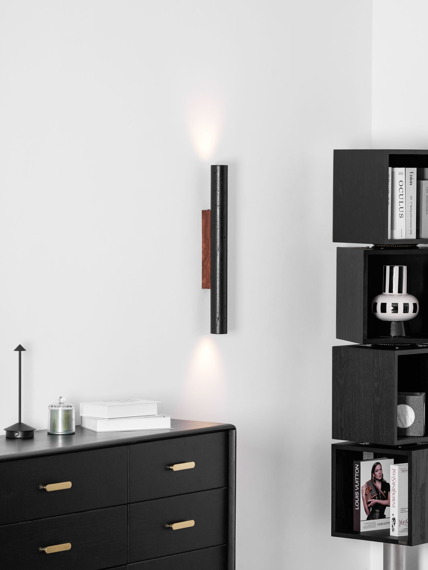 volcanic-noir-wall-sconce-anzaz--25