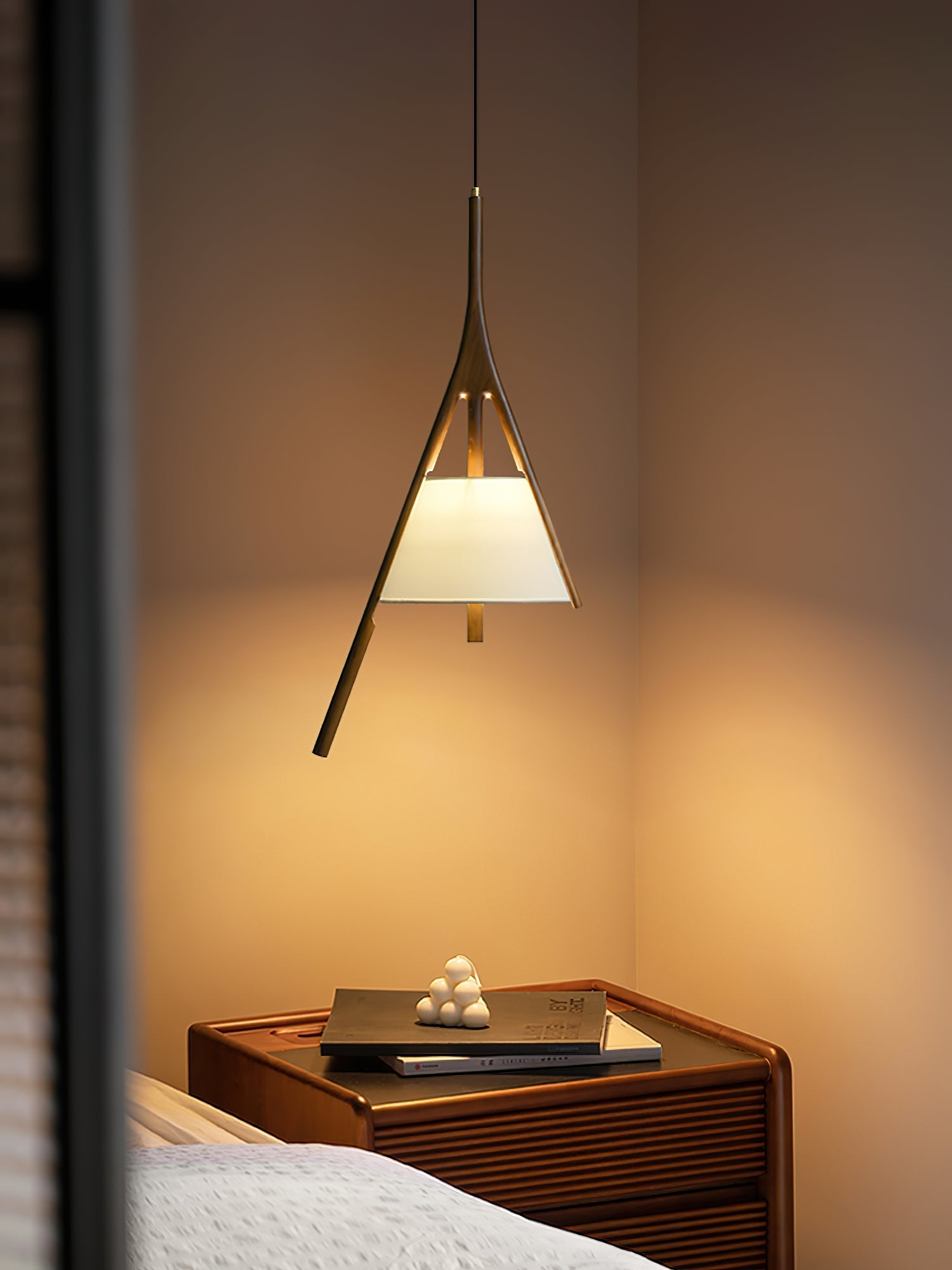 nanzhi-wood-pendant-lamp-anzaz--54