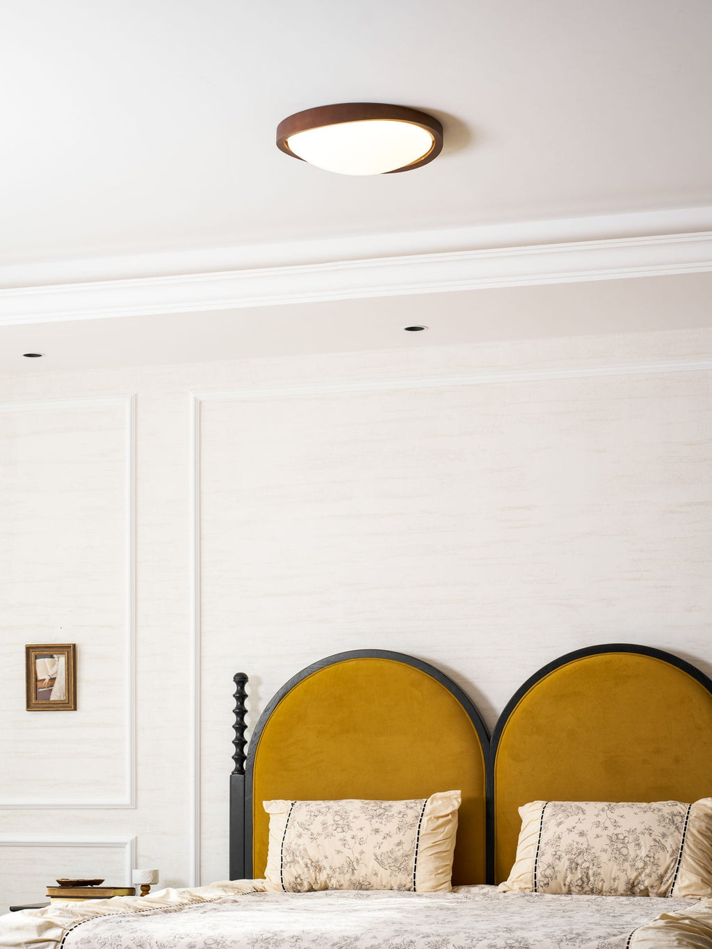 walnut-curved-edge-ceiling-light-anzaz--19
