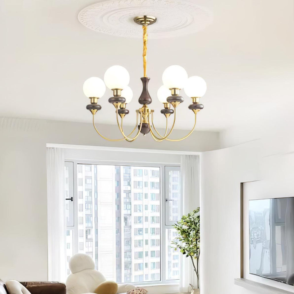 retro-monique-chandelier-anzaz--19