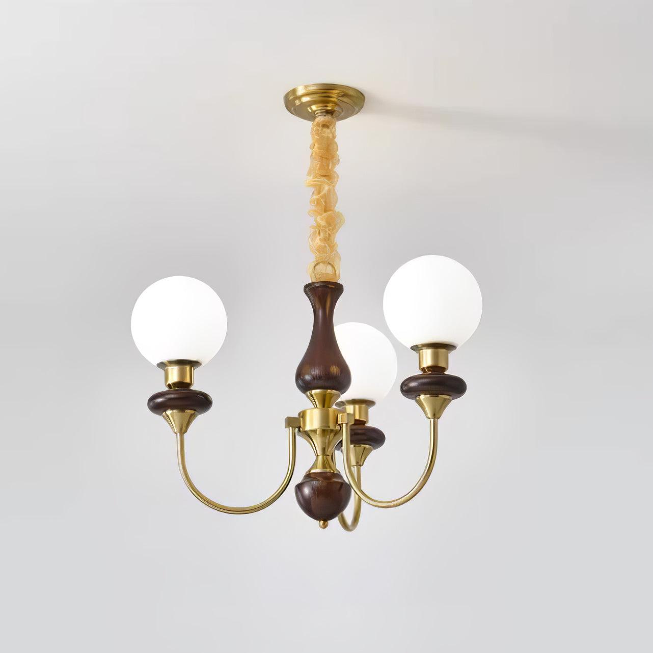 retro-monique-chandelier-anzaz--23