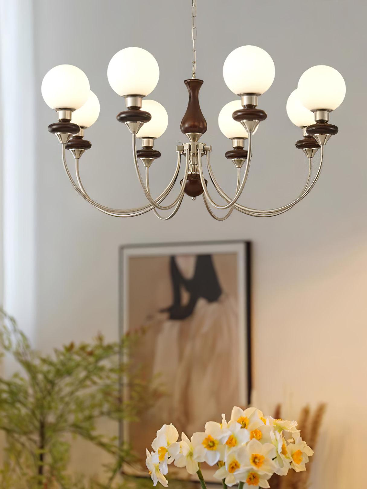 retro-monique-chandelier-anzaz--24