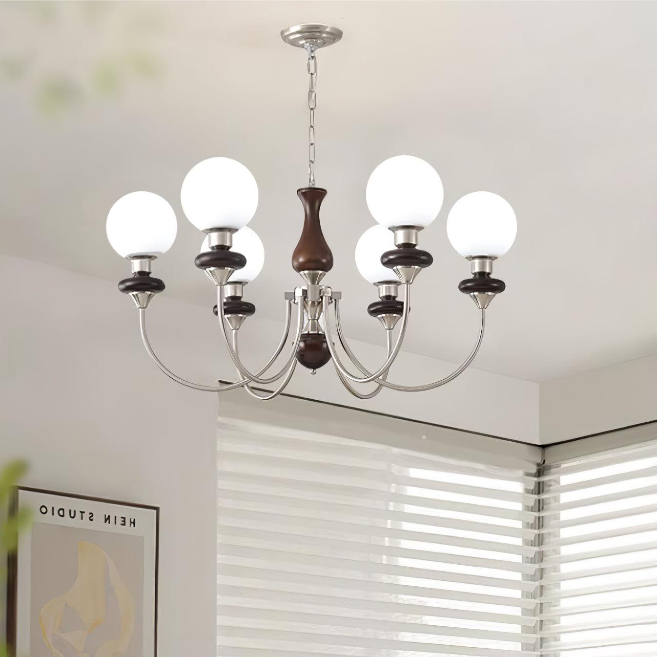 retro-monique-chandelier-anzaz--27