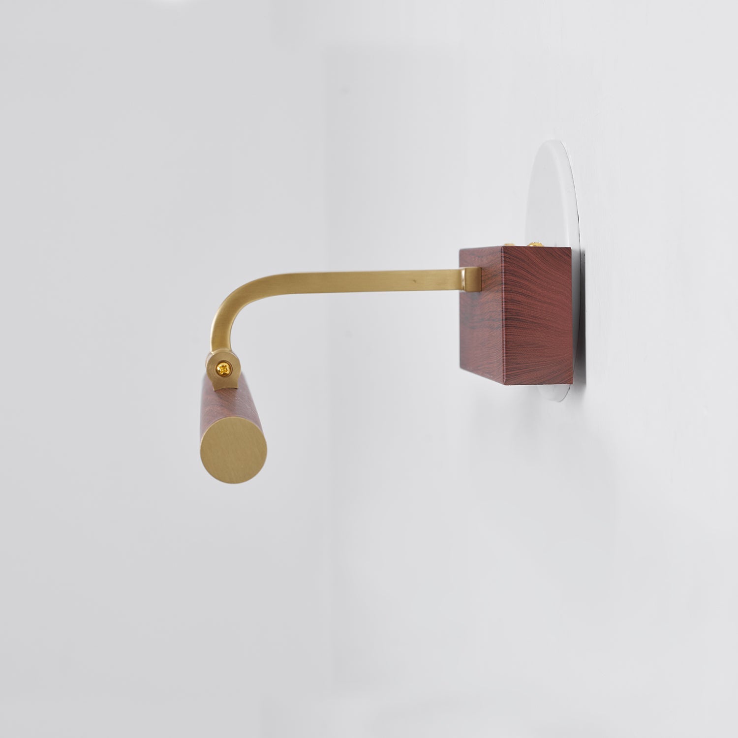 walnut-linear-led-wall-light-anzaz--47