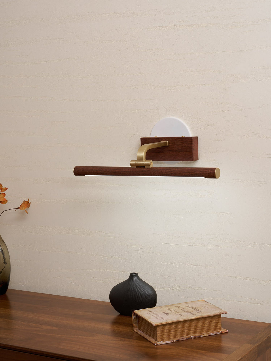walnut-linear-led-wall-light-anzaz--38
