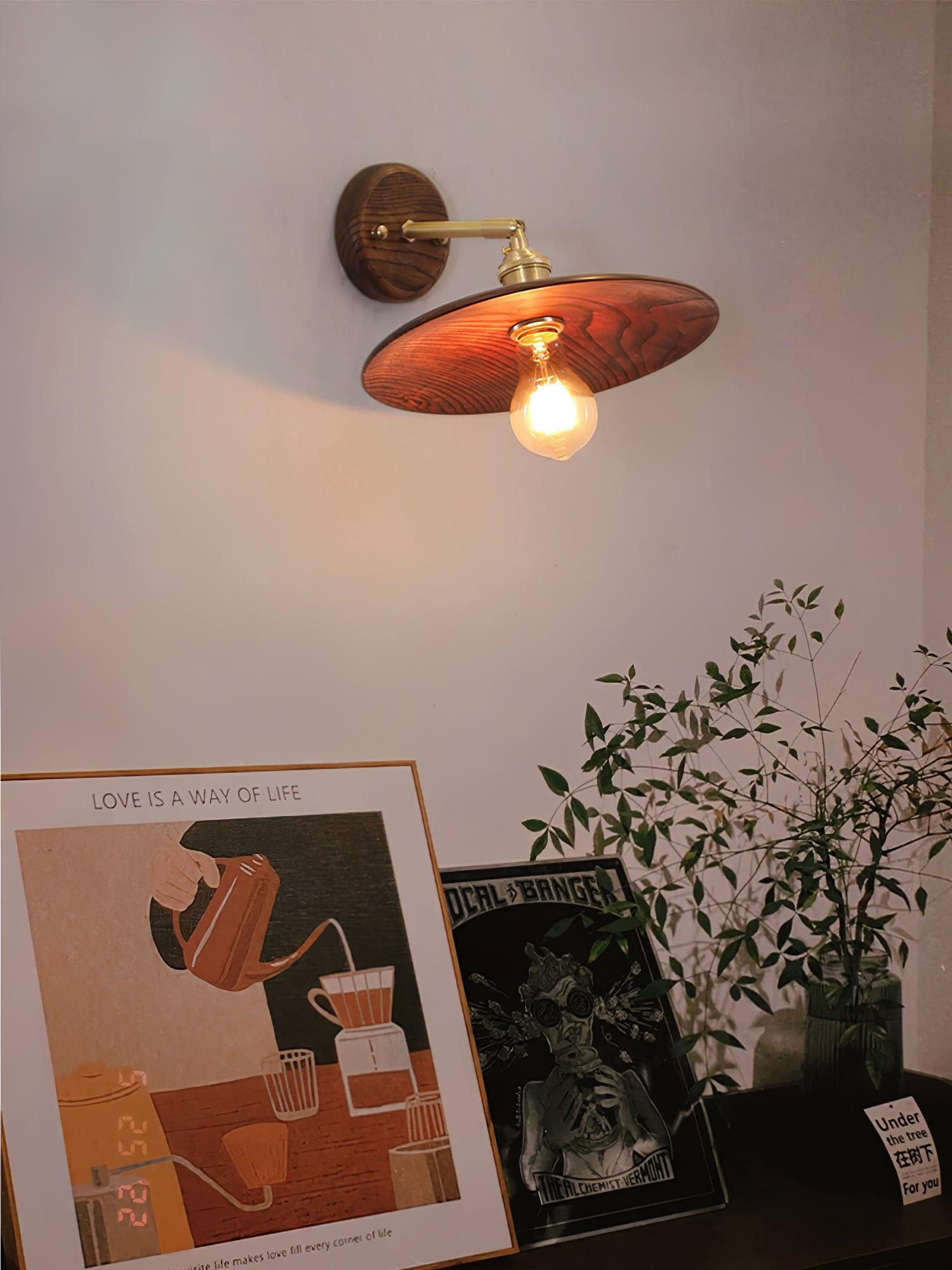 walnut-flared-wall-light-anzaz--9