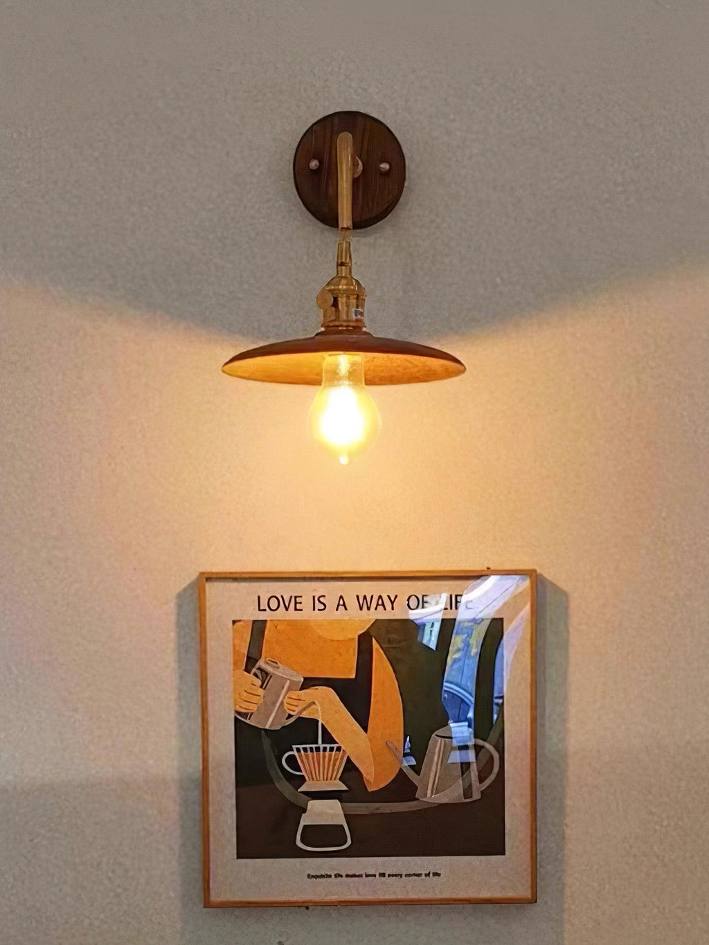 walnut-flared-wall-light-anzaz--11