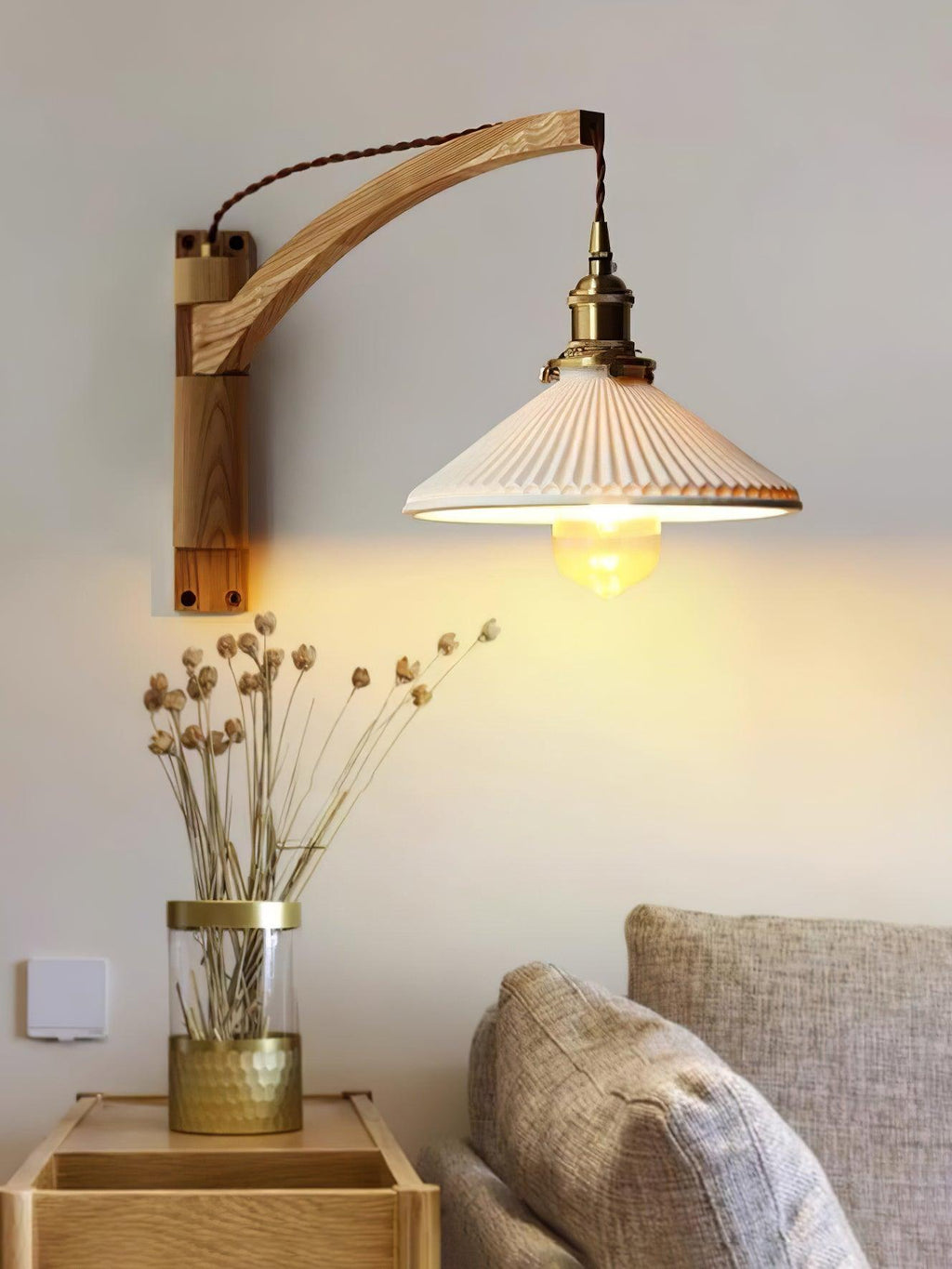 swing-arm-walnut-wall-light-anzaz--4