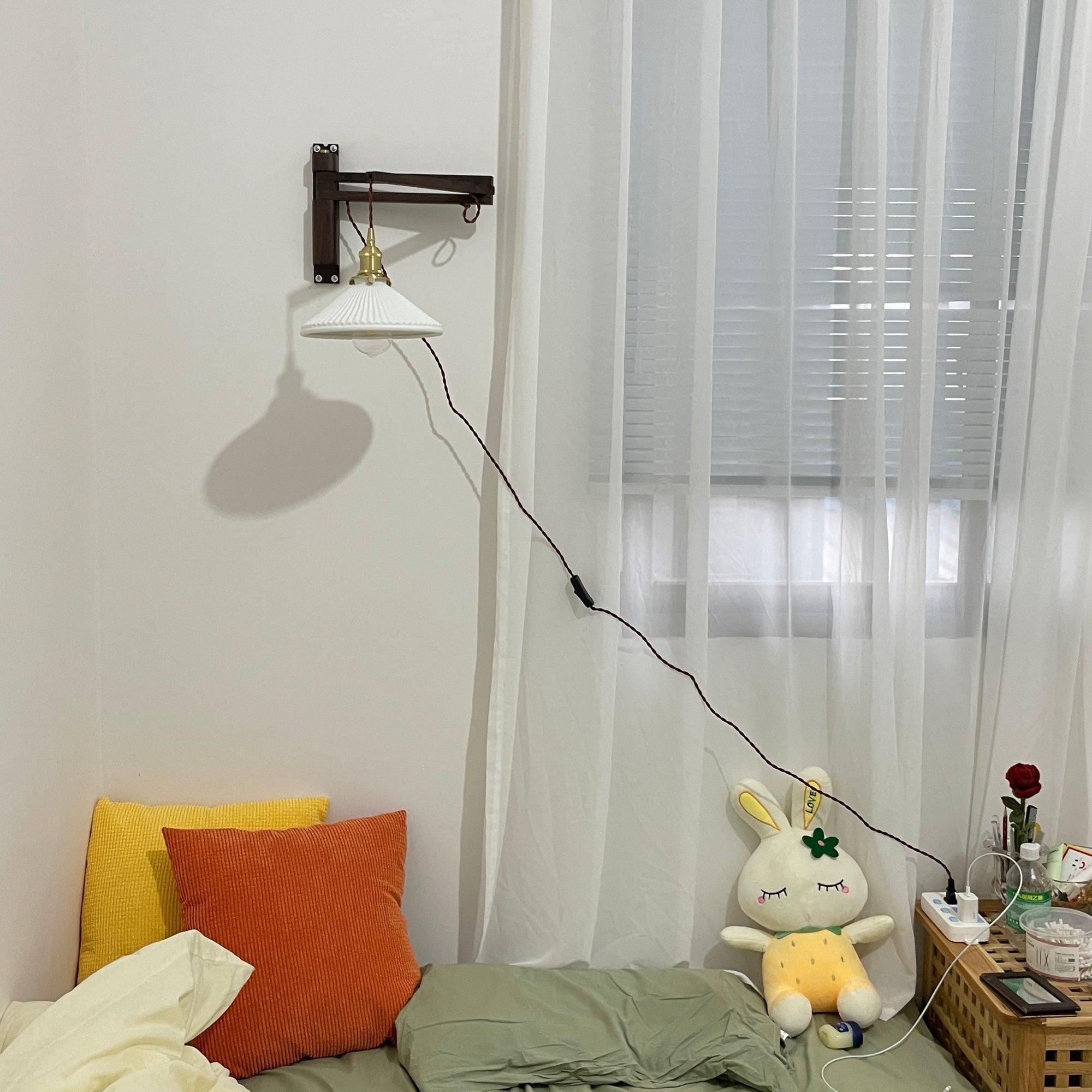 walnut-telescopic-wall-lamp-anzaz--9