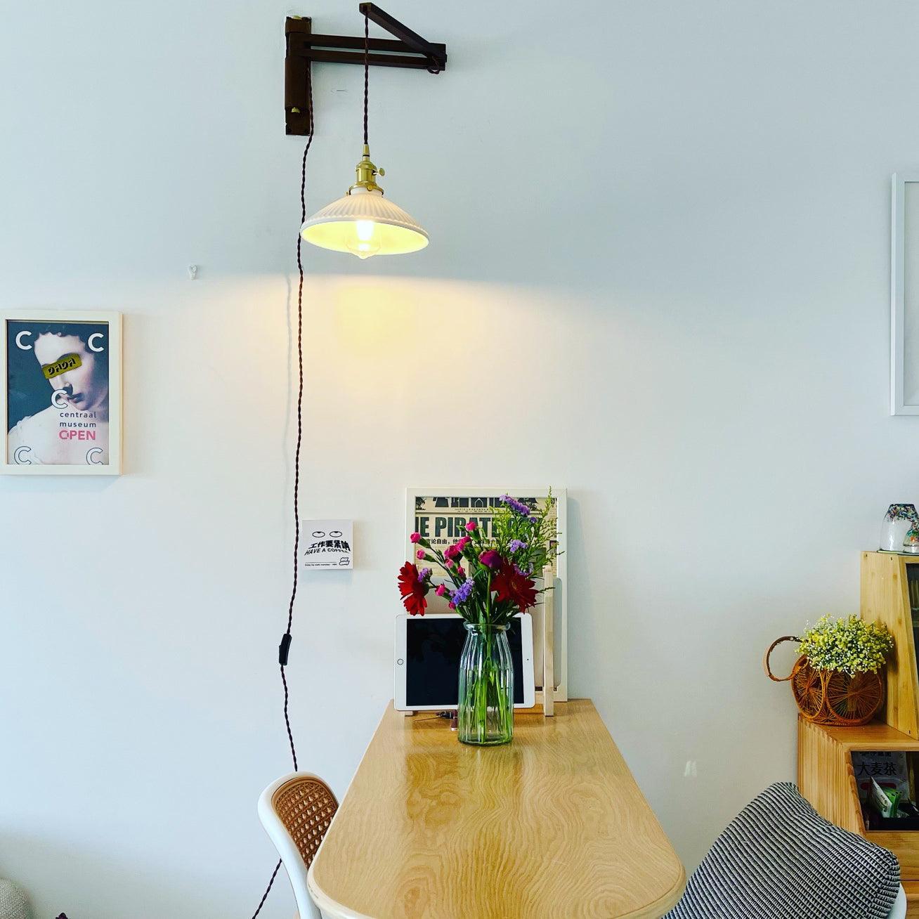 walnut-telescopic-wall-lamp-anzaz--10