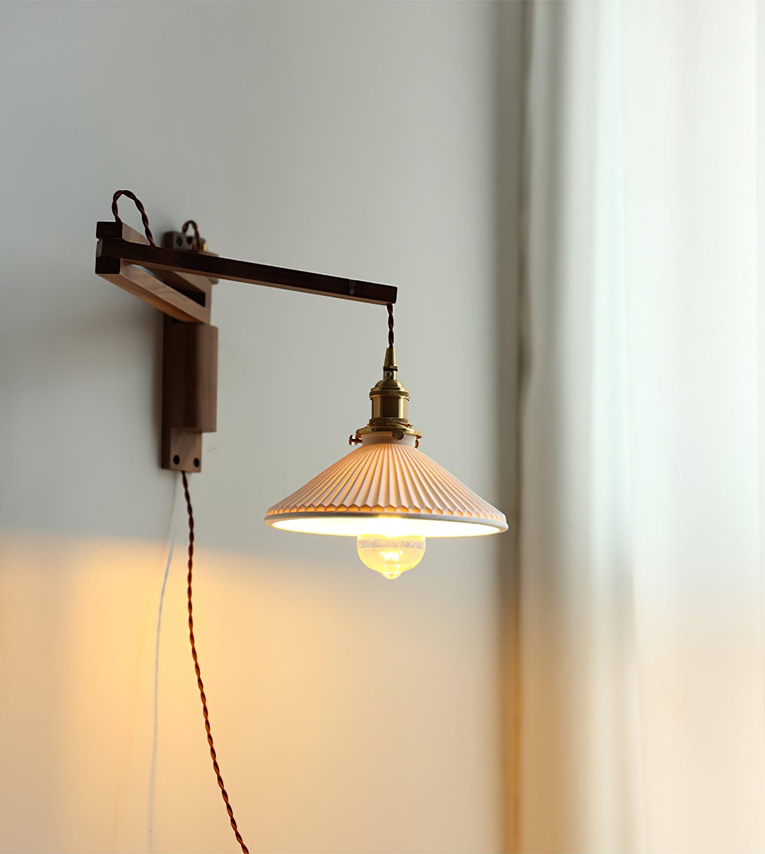 walnut-telescopic-wall-lamp-anzaz--17