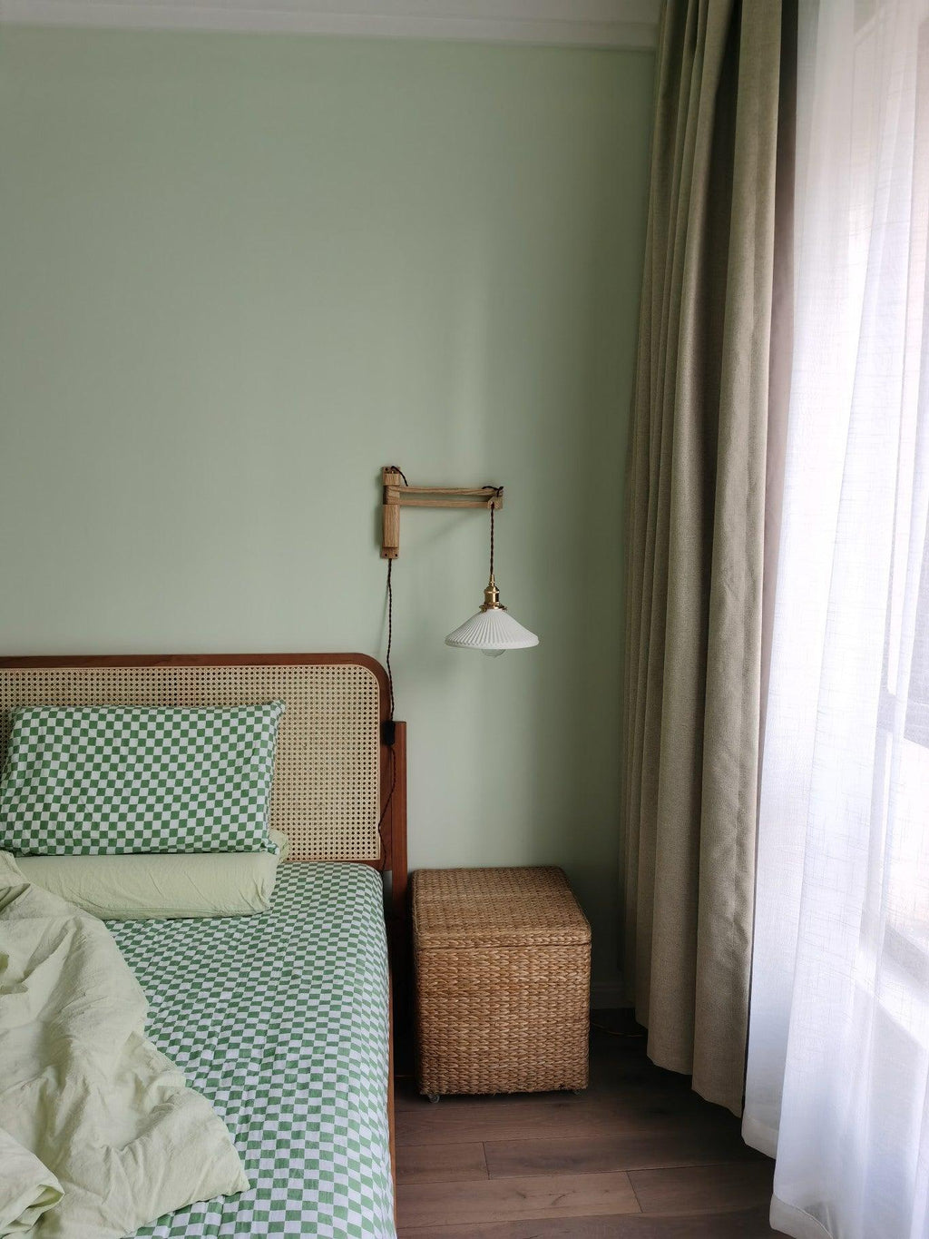 walnut-telescopic-wall-lamp-anzaz--36