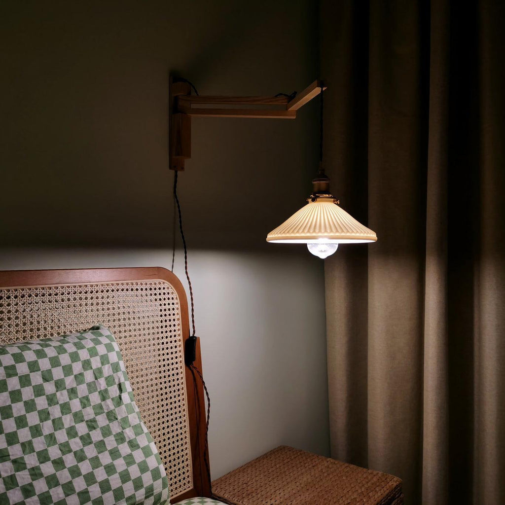walnut-telescopic-wall-lamp-anzaz--12