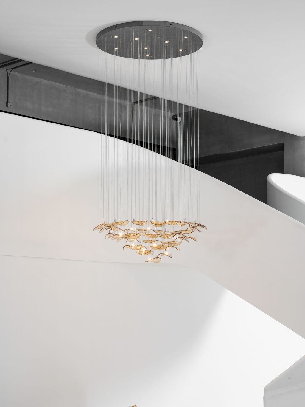 wave-floating-leaf-chandelier-anzaz--44