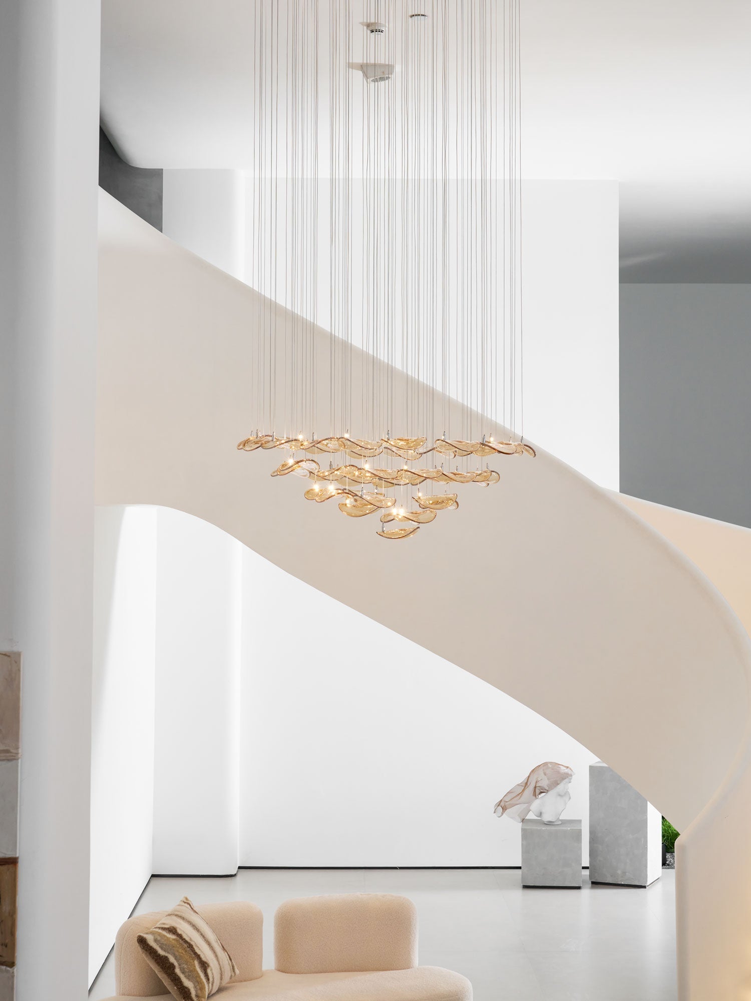 wave-floating-leaf-chandelier-anzaz--33