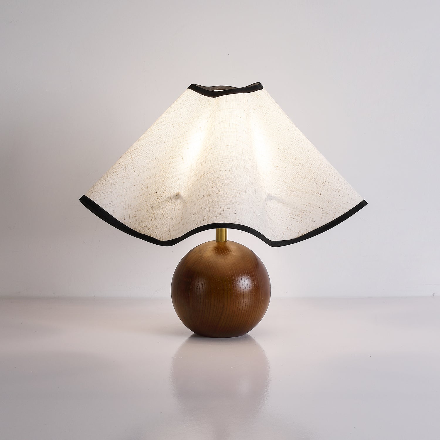wavecrest-table-lamp-anzaz--19
