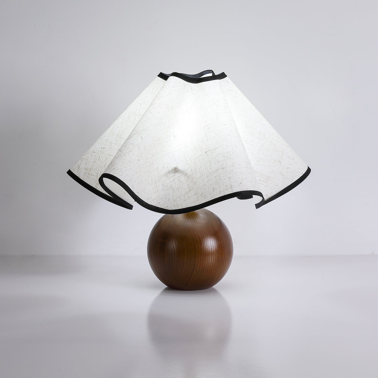 wavecrest-table-lamp-anzaz--23