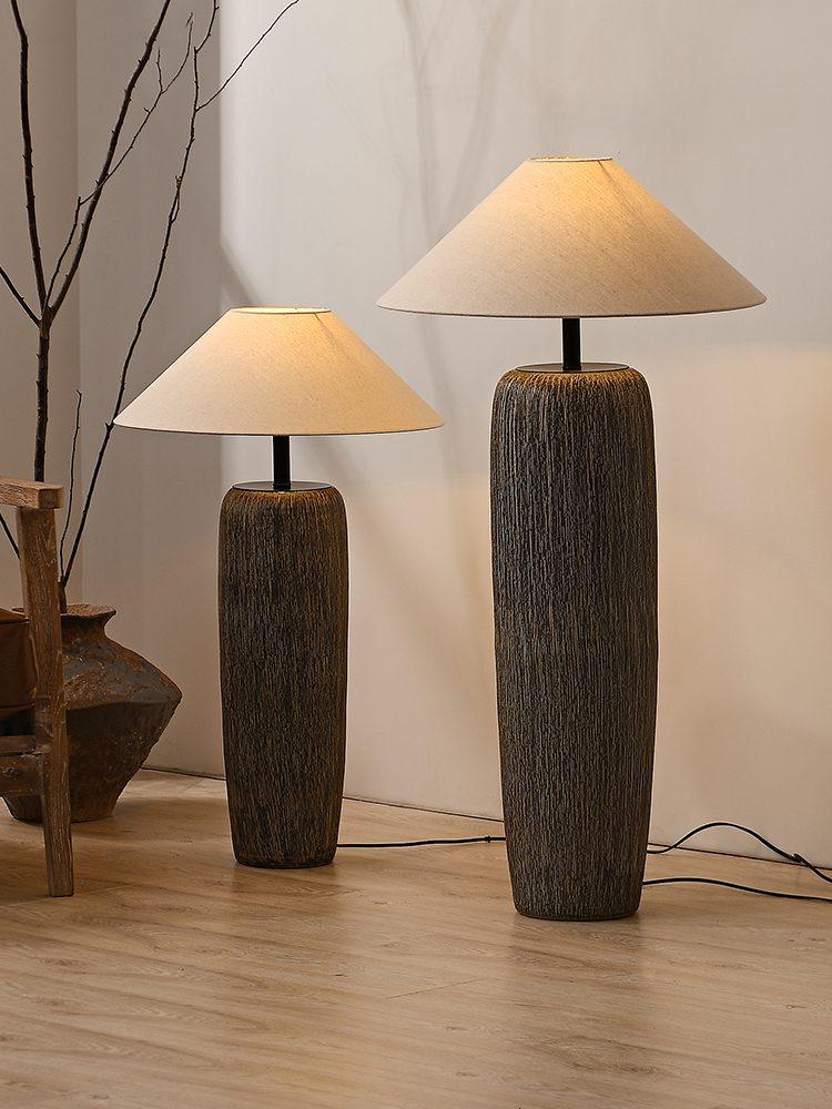 weathered-wood-floor-lamp-anzaz-Black &  White-7
