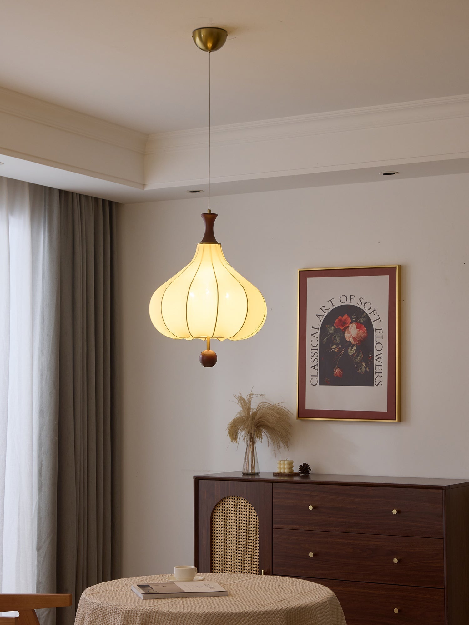 whispering-grace-pendant-light-anzaz--11