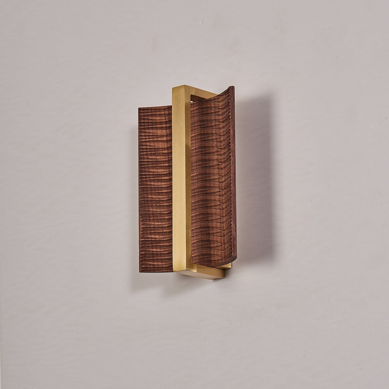 whisperwood-wall-light-anzaz--10