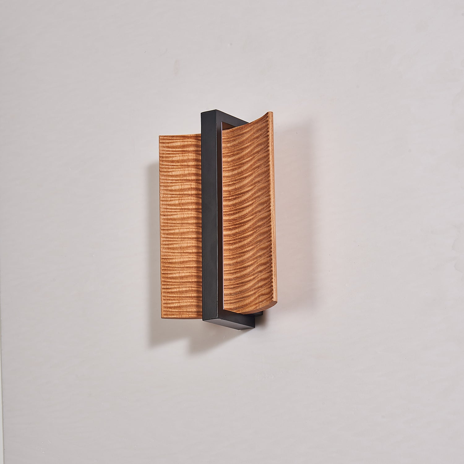 whisperwood-wall-light-anzaz--7