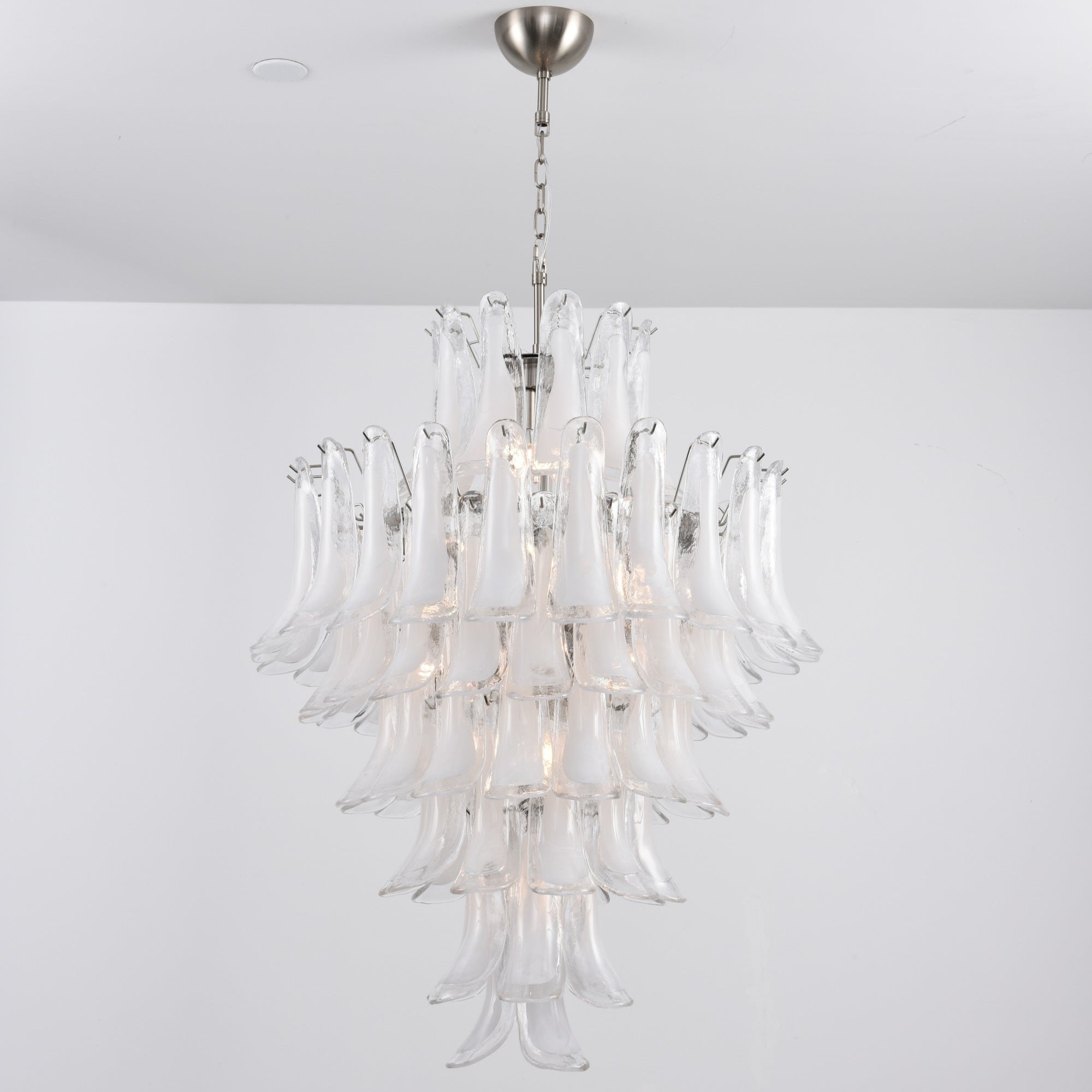 white-cloud-glass-petals-chandelier-anzaz--30