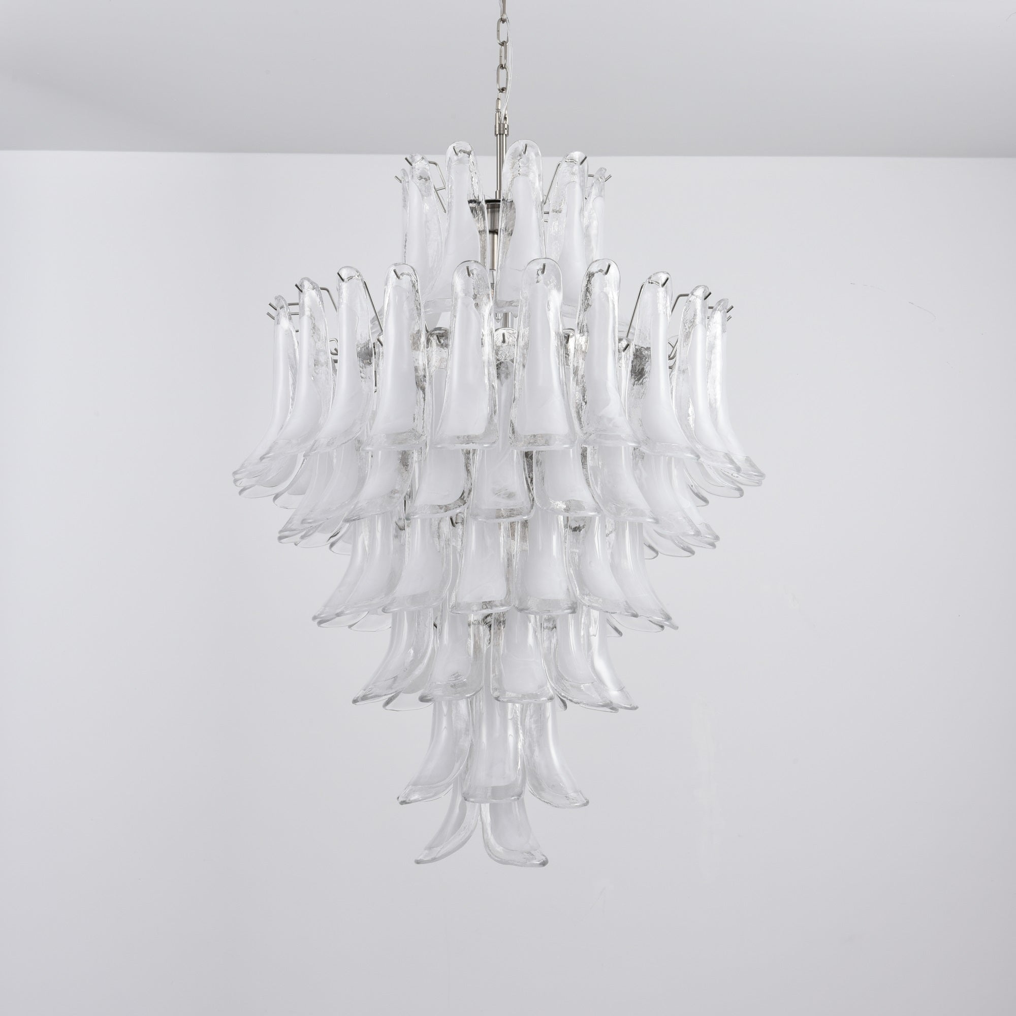 white-cloud-glass-petals-chandelier-anzaz--4